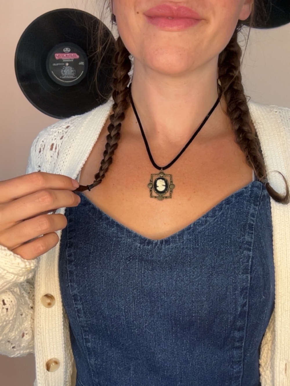 Vintage Lady Necklace